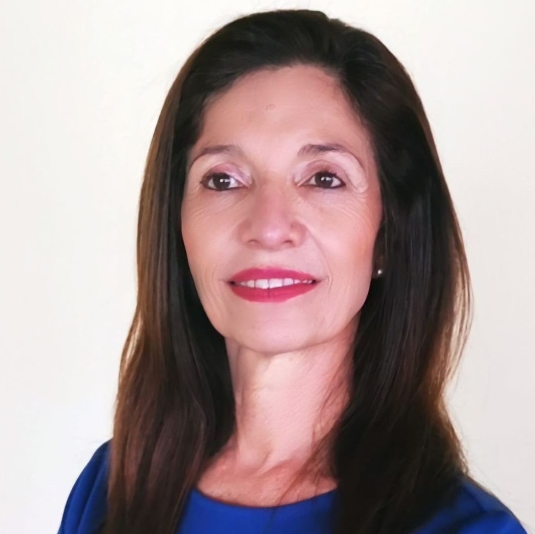 Mariselle-No-Logo-crop2