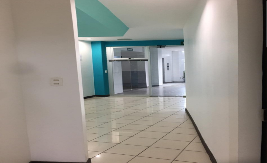 Local comercial en Escazú